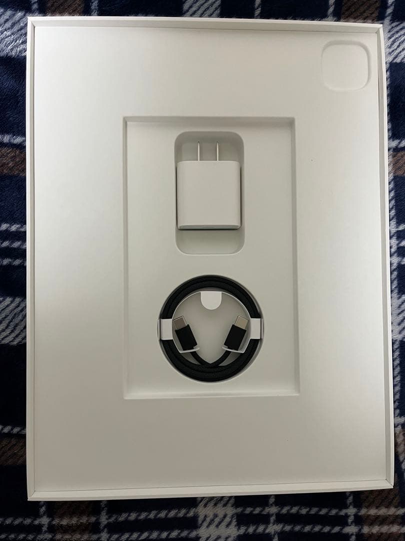 未使用)iPad Pro13インチWi-Fi-Cellular512GB M4