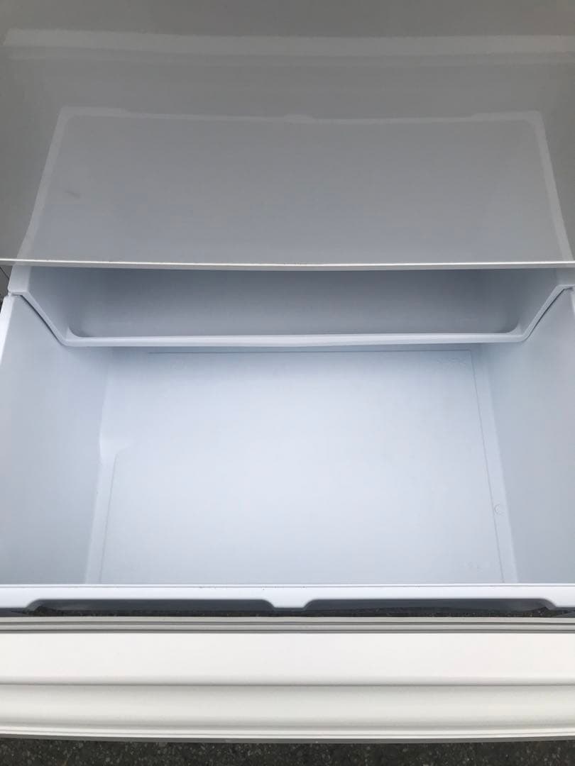 MITSUBISHI ノンフロン冷凍冷蔵庫　MR-C33G-W形 2022年製