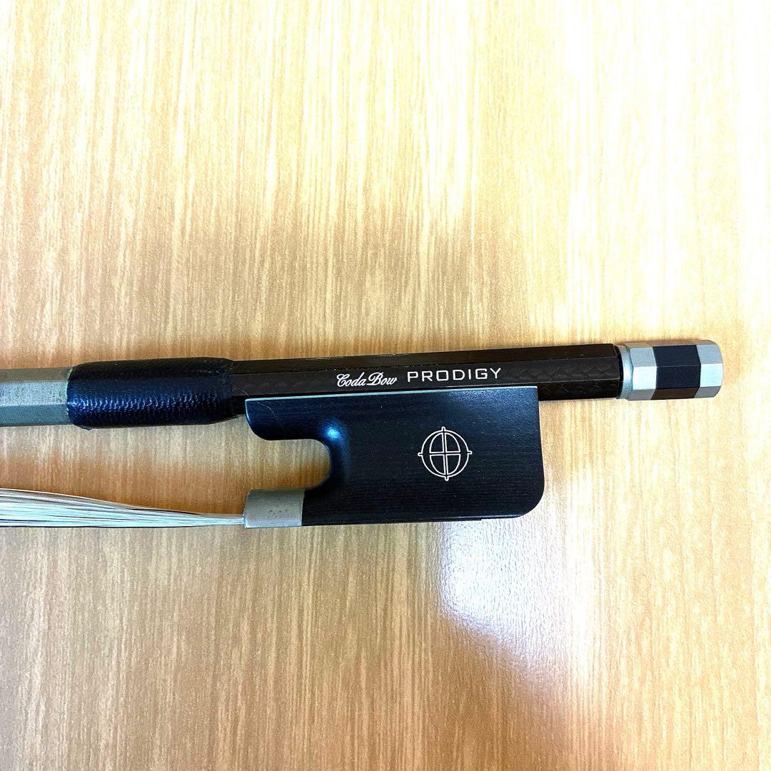 Coda Bow コーダボウ　ビオラ　カーボン弓　(送料込み)