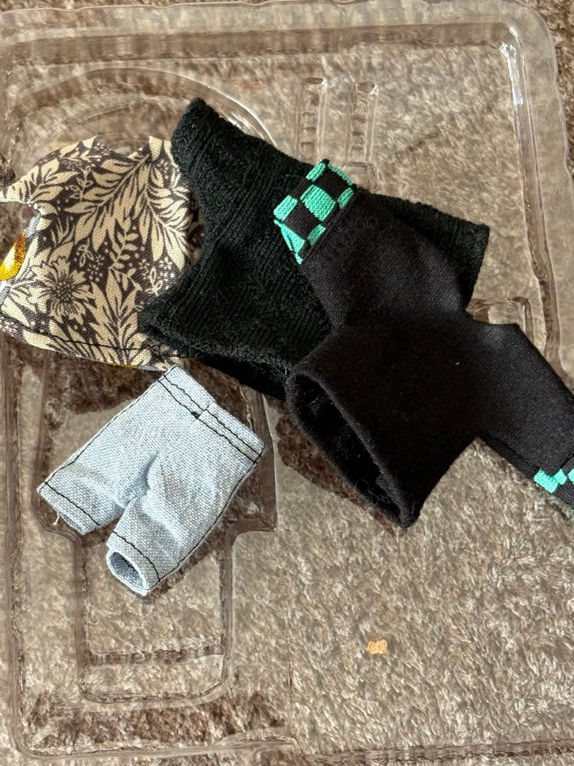 rosemary7318ページ　義勇ねんどどーるセット　開封済み