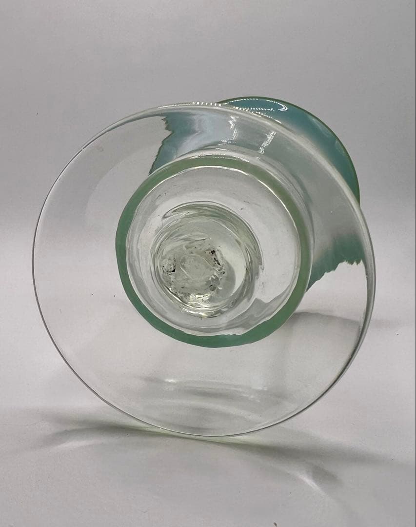 大正ロマン　変わり種　筒長氷コップ　乳白緑　アンティーク　古道具