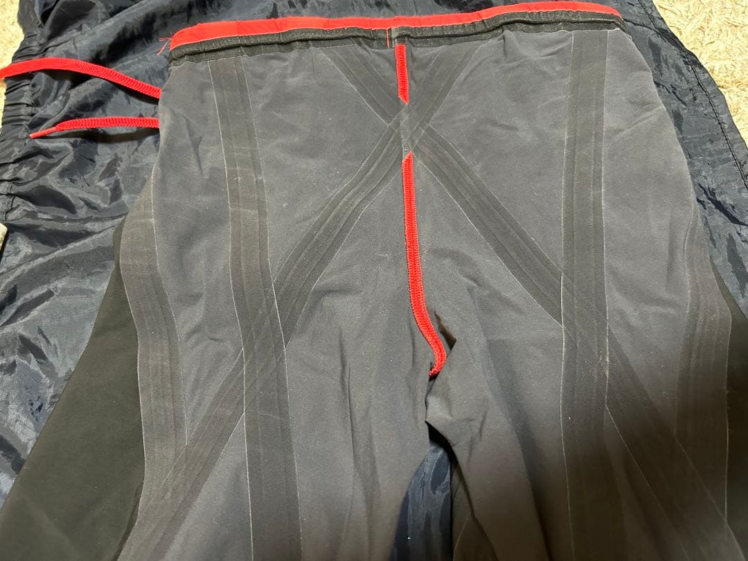 Mizuno GX SONIC6 NV 赤黒　競泳水着　高速水着