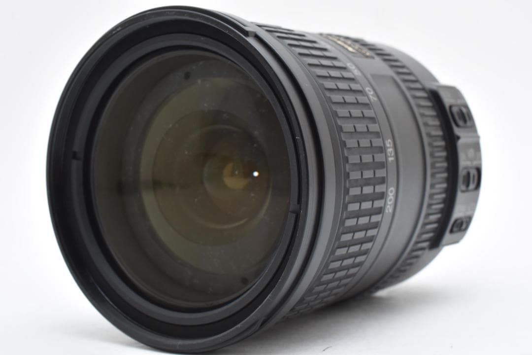 ニコン AF-S NIKKOR 18-200mm F3.5-5.6G ED VR