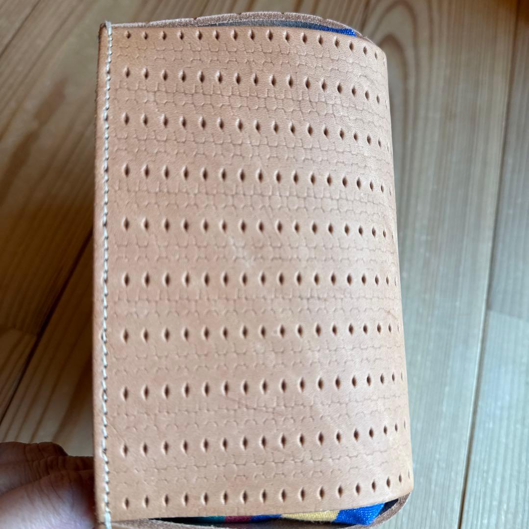 【新品】IL BISONTE レザーカゴマルチボックス マルチストライプ×ヌメ☆