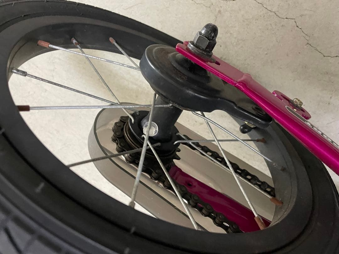 STRIDER バランスバイク 12インチ ピンク　ペダル　14x