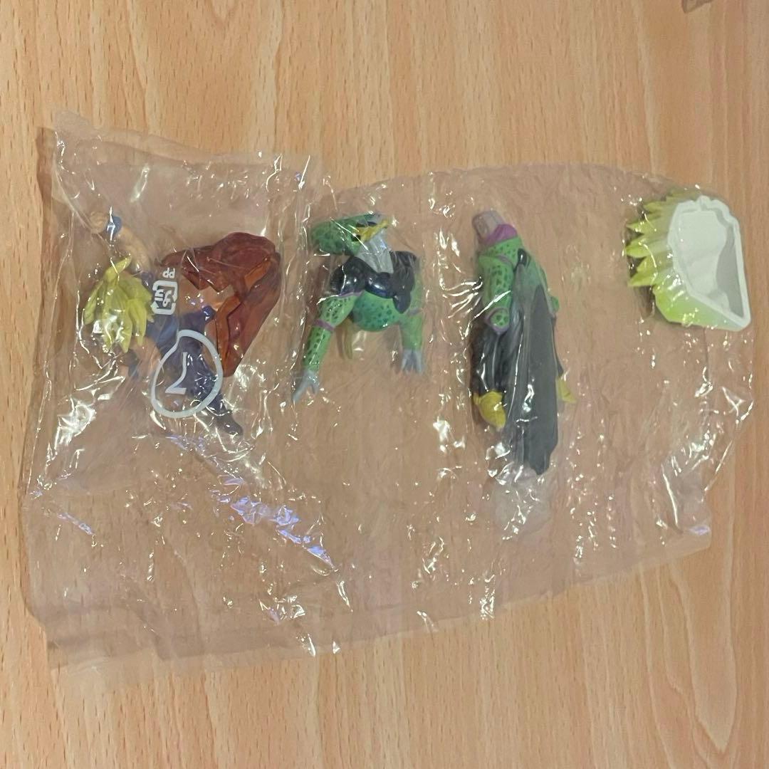 【未開封】 ドラゴンボール 孫悟飯vsセル ドラカプ 未来からの侵略セル編