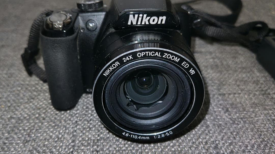 【使用感少ない】 ニコン デジタルカメラ COOLPIX P90