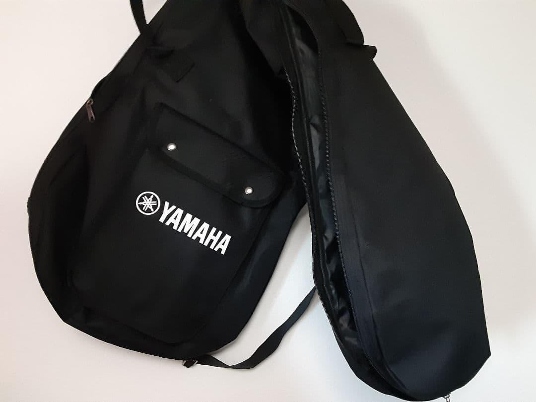 メルカリ便　Yamaha ヤマハ　trbx304 エレキベース　ケース付き