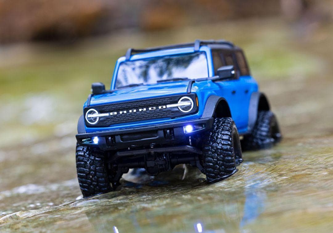 TRAXXAS TRX-4M FORD BRONCO 各色取り扱い