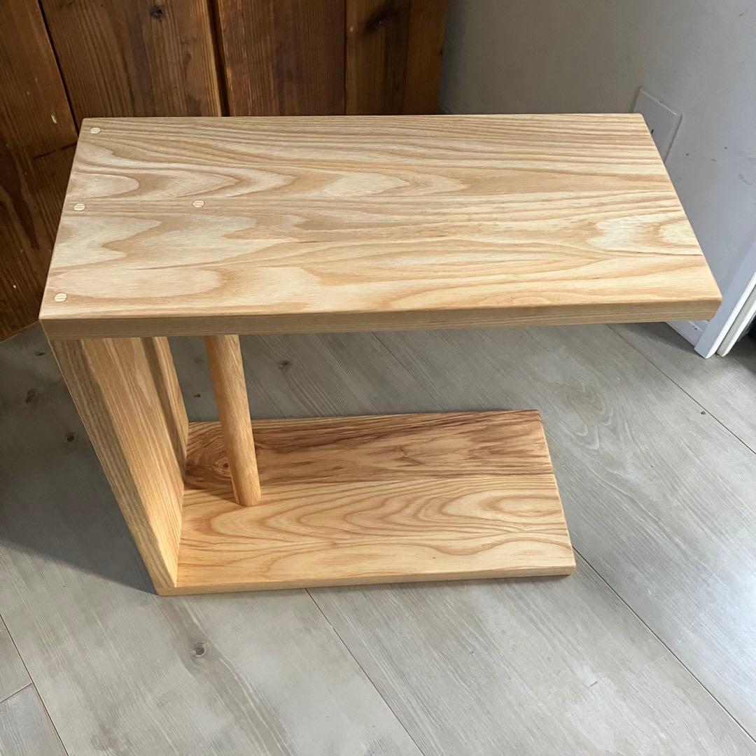 ホワイトアッシュ無垢材　コの字　サイドテーブル　ハンドメイド