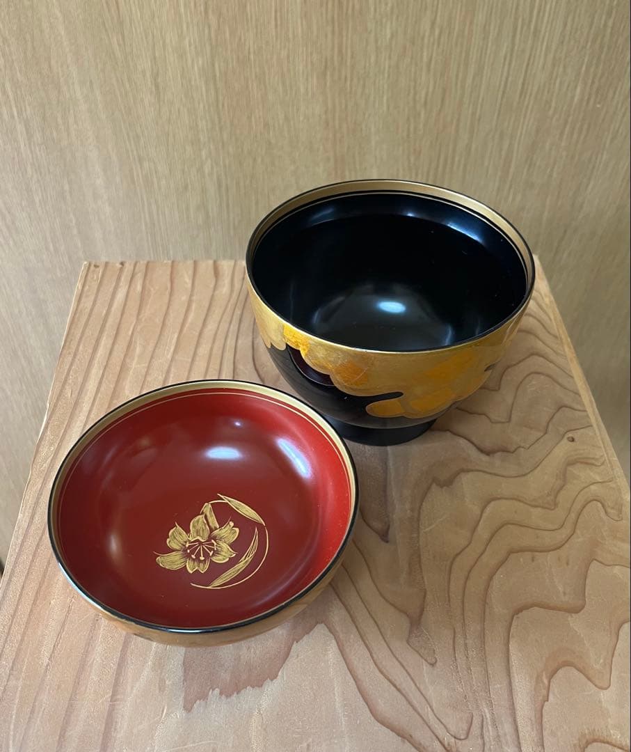 漆器椀 16個セット とフタのみ1個　金色の雲模様