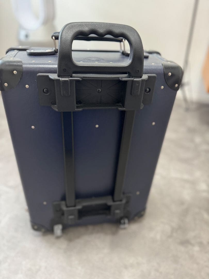 グローブトロッターGLOBE TROTTER オリジナル　スーツケース　ネイビー