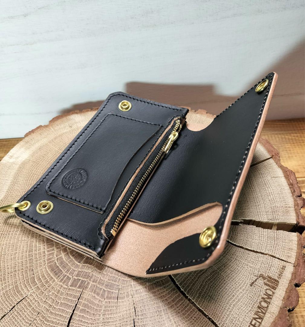 姫路レザー　茶芯黒　札ポケット付きミドルトラッカーウォレット　真鍮　ハンドメイド