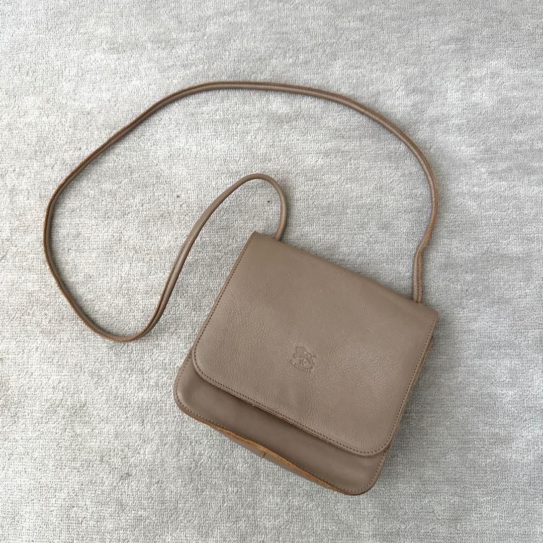 イルビゾンテ　ショルダーバッグ　グレー