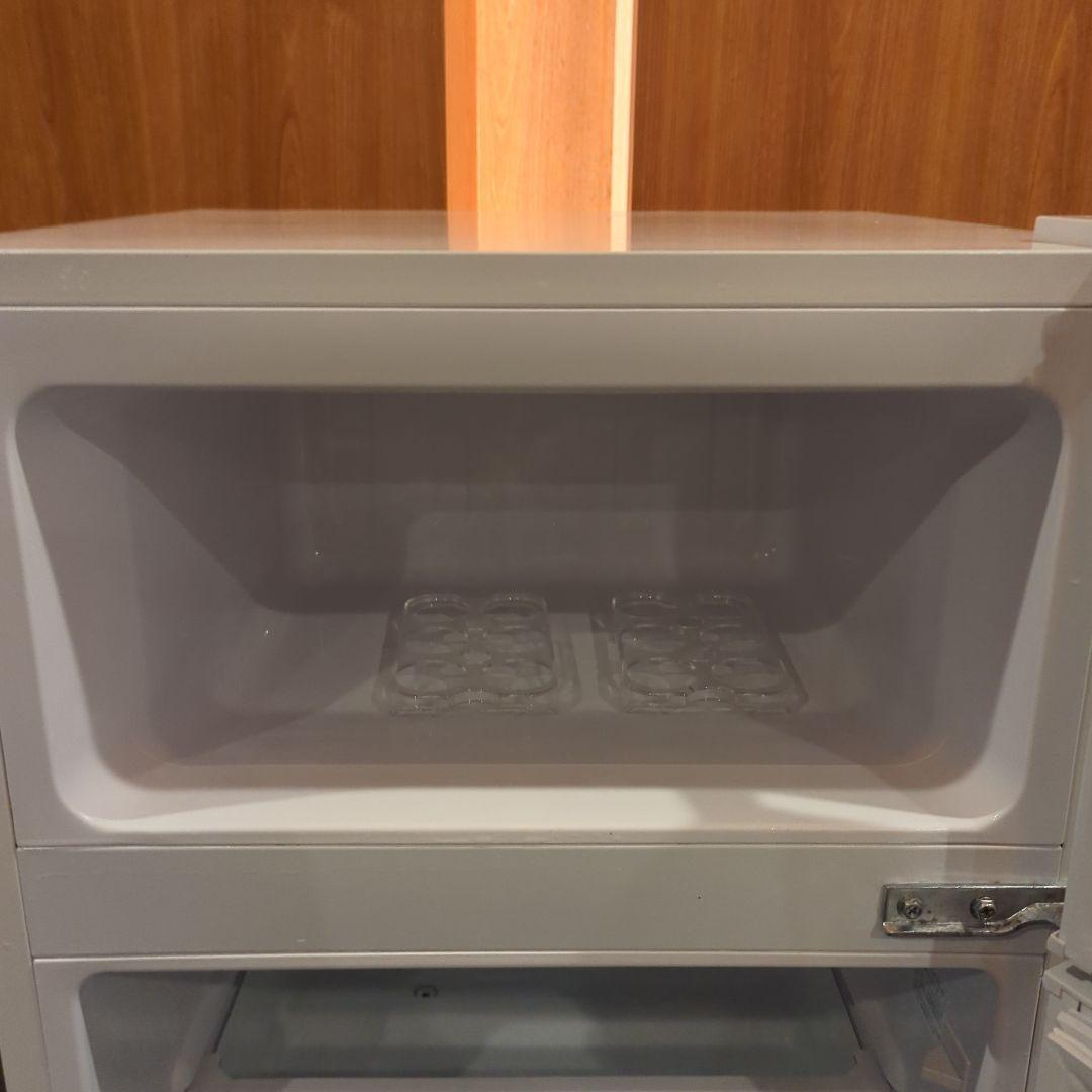 お値引可！2020年製(東京23区のみ送料と設置無料！)冷蔵庫