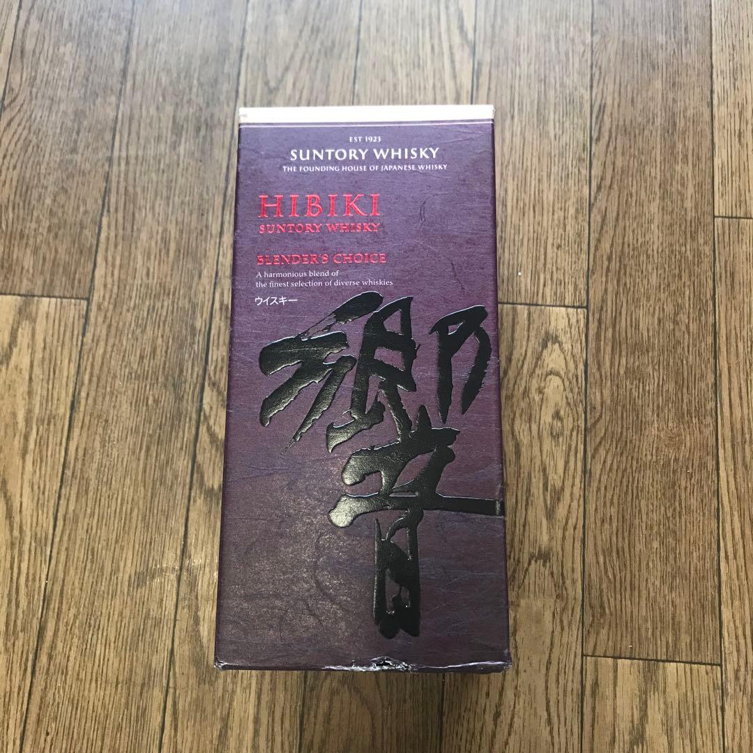 【 響 】　ブレンダーズチョイス　700ml箱付き