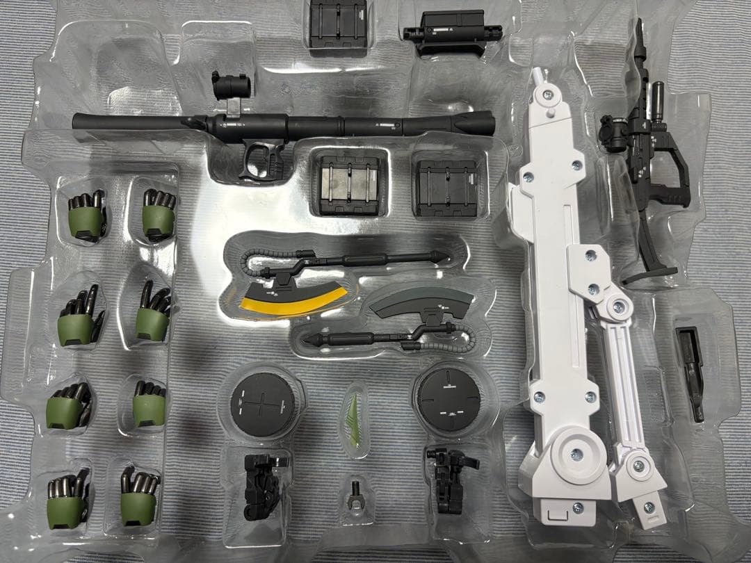 GFFMC メタルコンポジット　ザクⅡ　MS-06C 希少中古