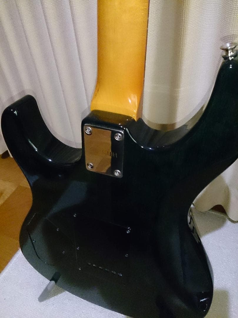 Yamaha PACIFICA 612VIIFM インディゴブルー