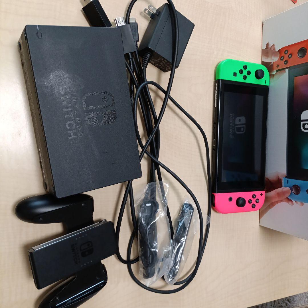 Nintendo Switch グリーン/ピンク 本体　ジャンク