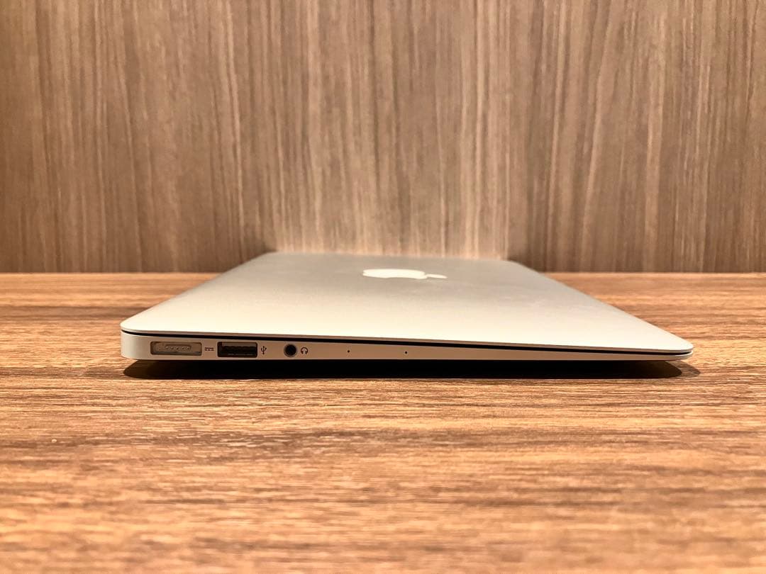 Air Mac Windows10搭載 充電器・ケース付