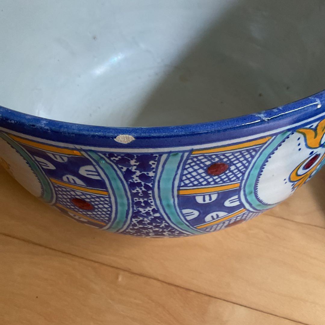 青と白の陶器 蓋付きボウル