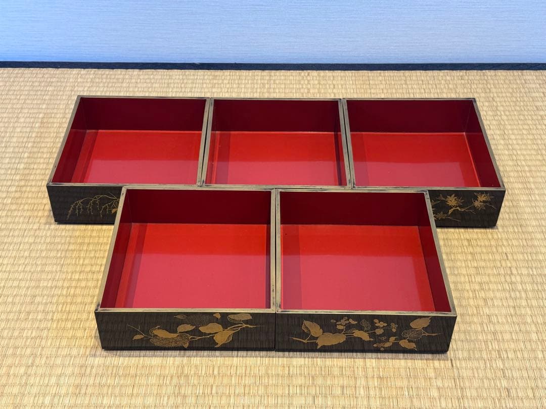 時代漆器 研ぎ出し草花蒔絵 五段重箱 二枚蓋 木瓜紋 保管箱