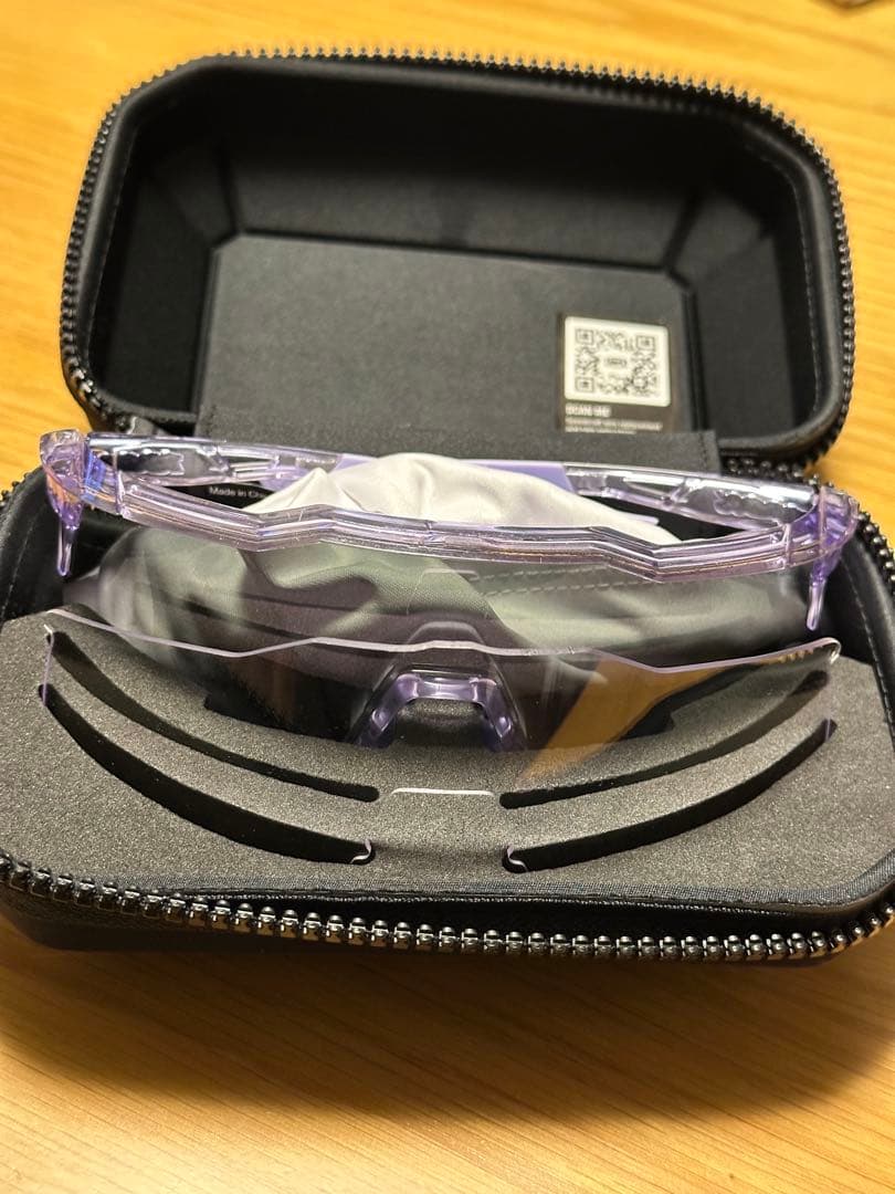 100% サングラス　Speed craft ハードケース付属