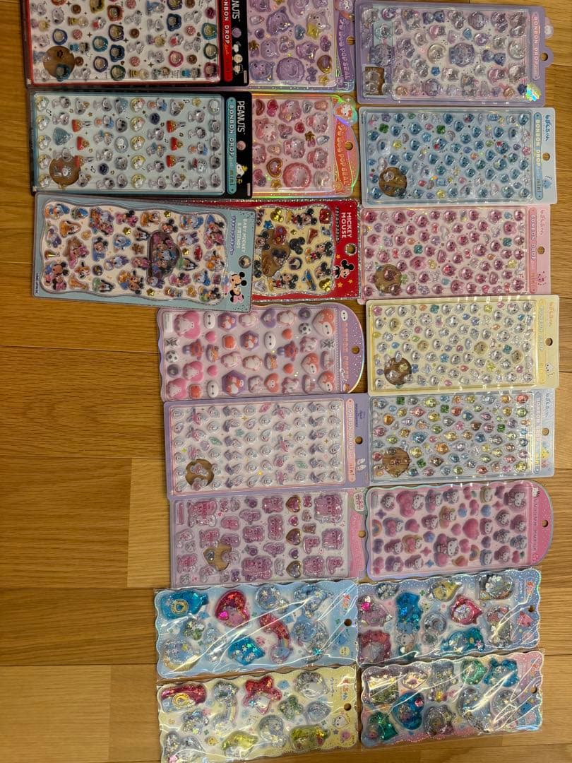 ボンボンドロップシール