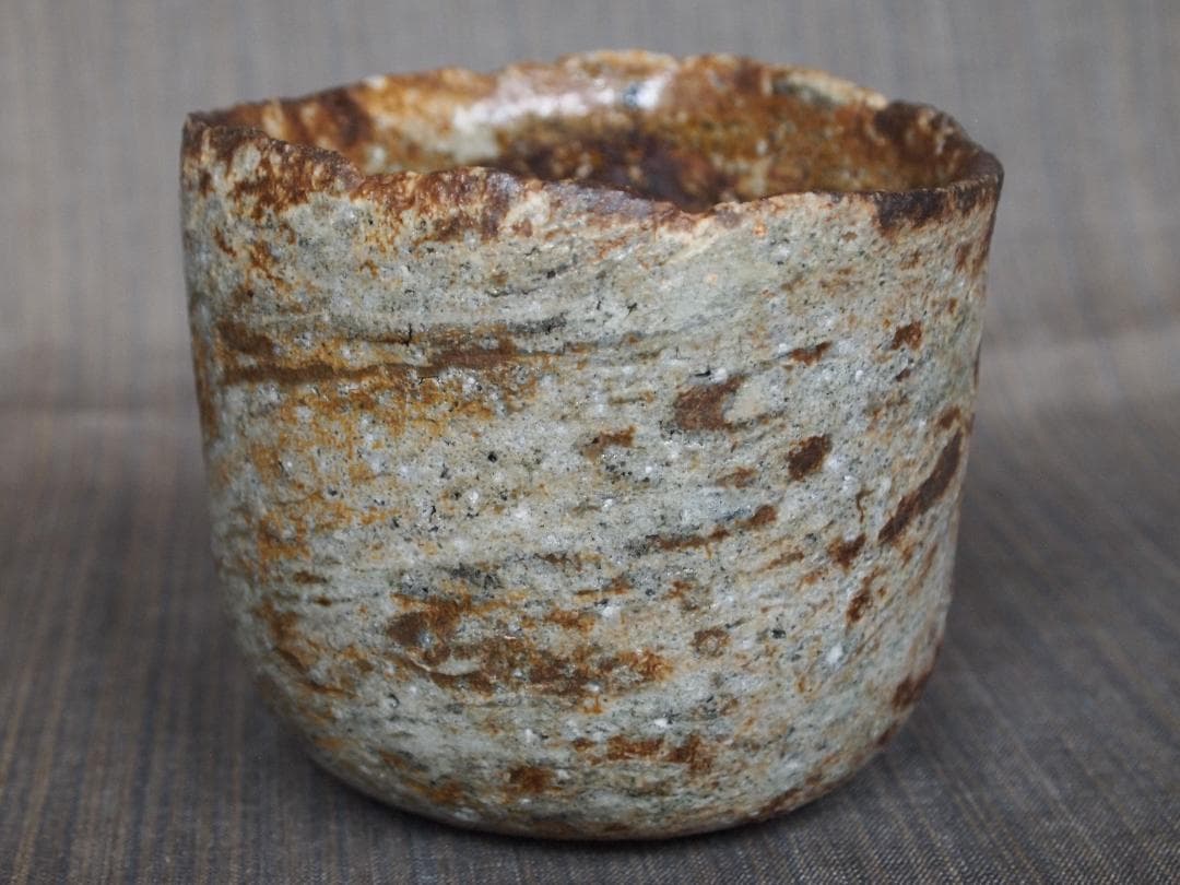 希少作★隠崎隆一【師：人間国宝　伊勢崎淳】備前《練り込み窯変》茶碗★共箱