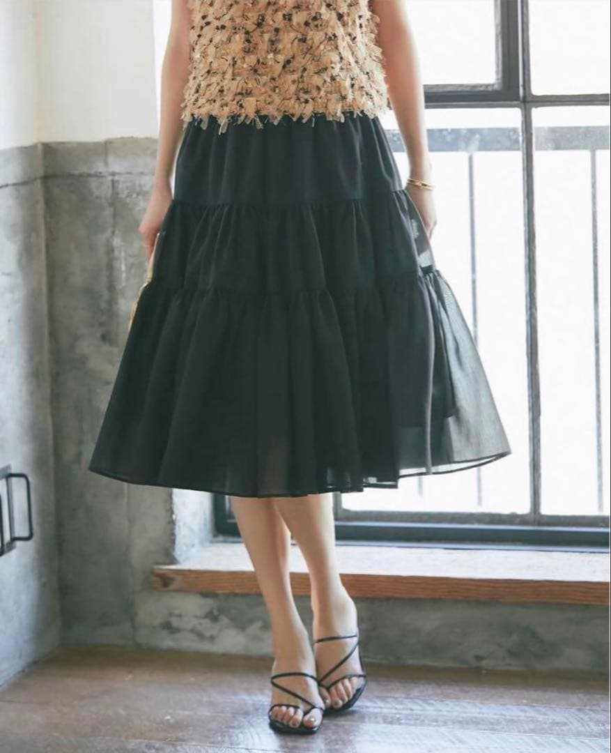 SEVEN TEN by MIHO KWAHITO シアーティアードスカート