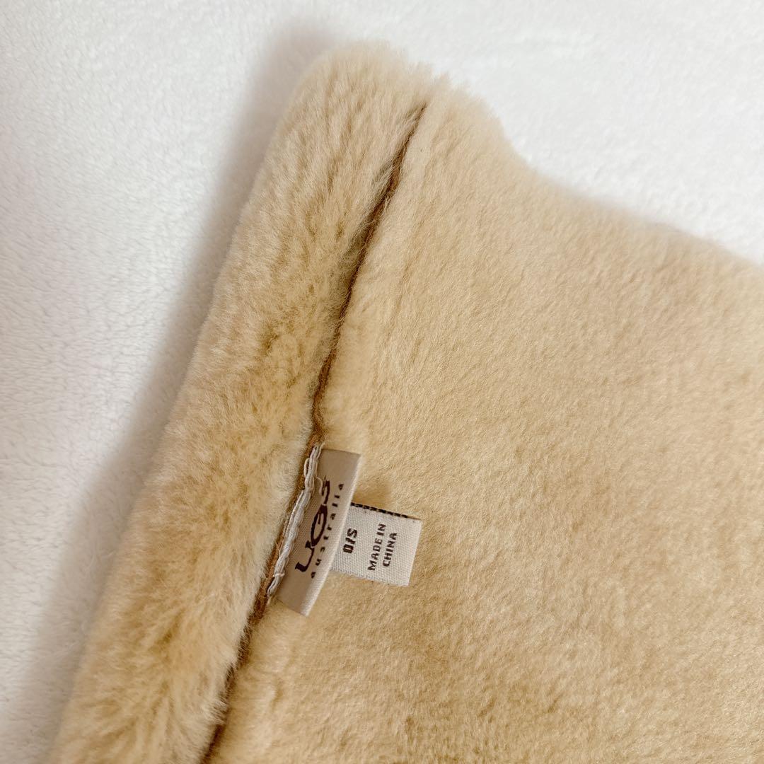 レア　完売　UGG アグ　ムートン　ネックウォーマー　マフラー