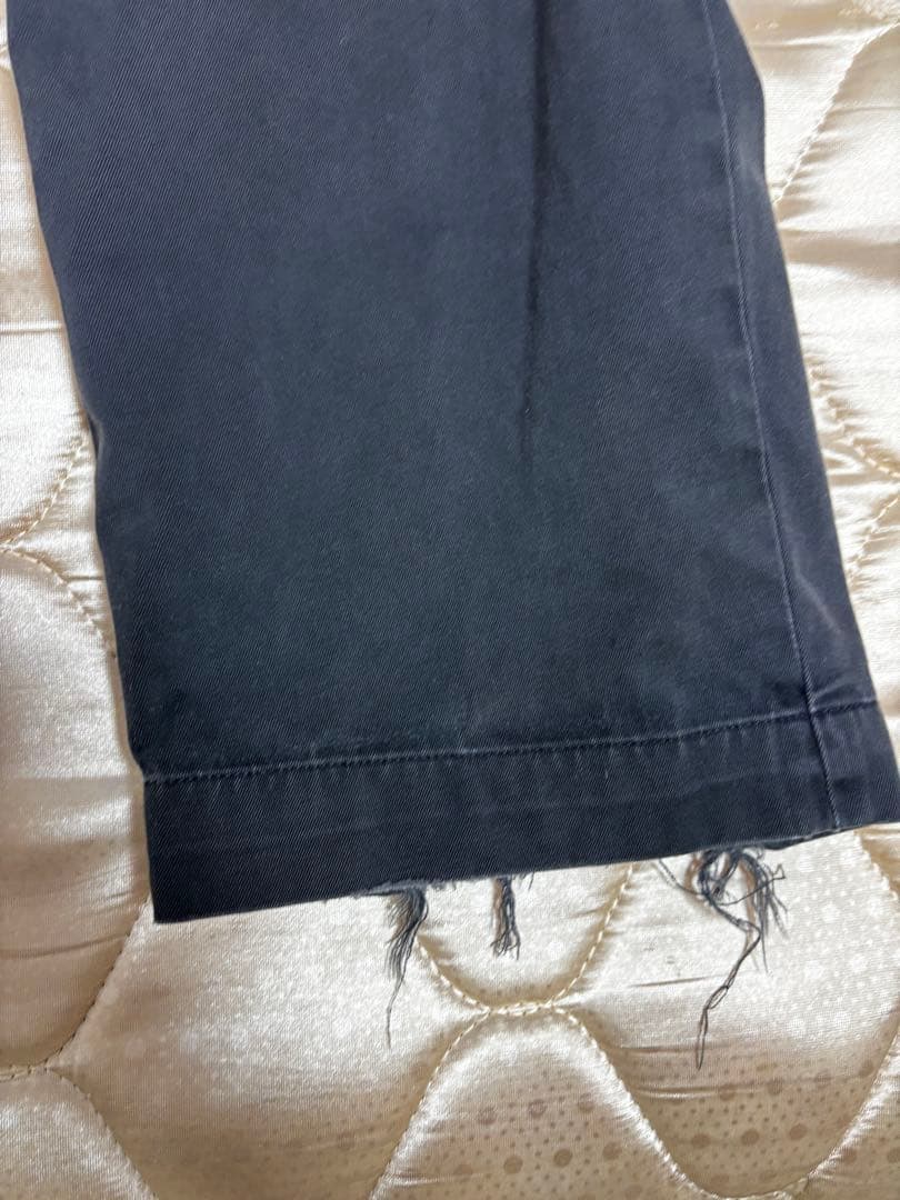 supreme チノパンツ