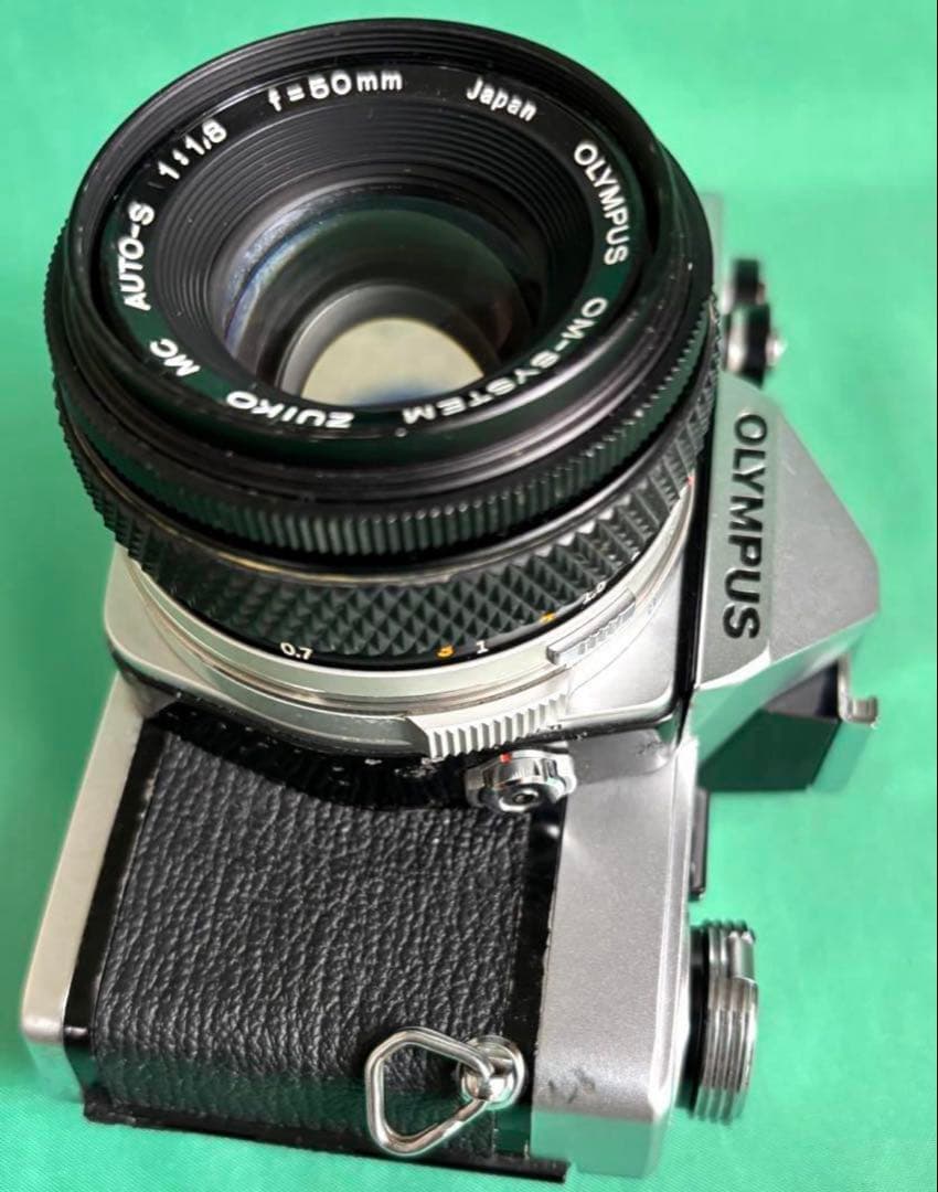 ★ OLYMPUS OM-1 (使用説明書付) + ★ 標準レンズ 50mm