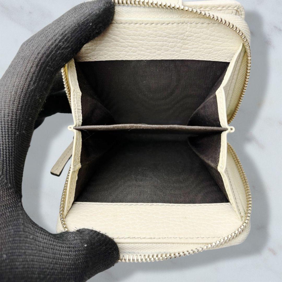 38 GUCCI 二つ折り財布 GGキャンバス xm3