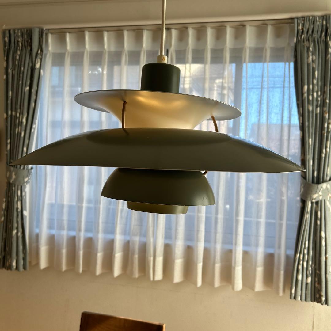 ルイスポールセン　PH5ペンダントライト　新宿伊勢丹購入　オリーブグリーン