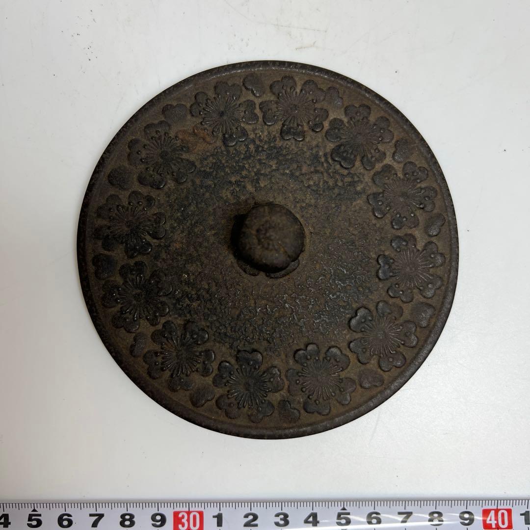 南部鉄瓶　岩鋳　桜尽　2608g 東N7-0902③