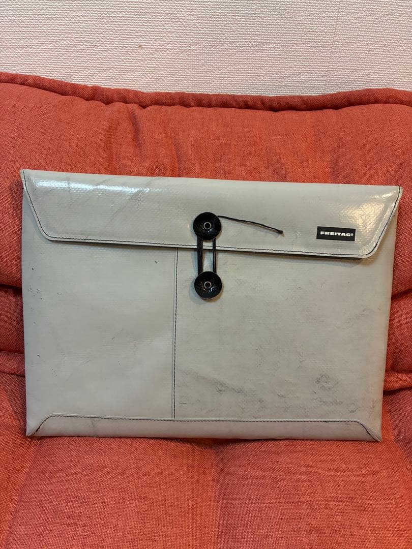 Freitag F411 スリーブ　SLEEVE LAPTOP