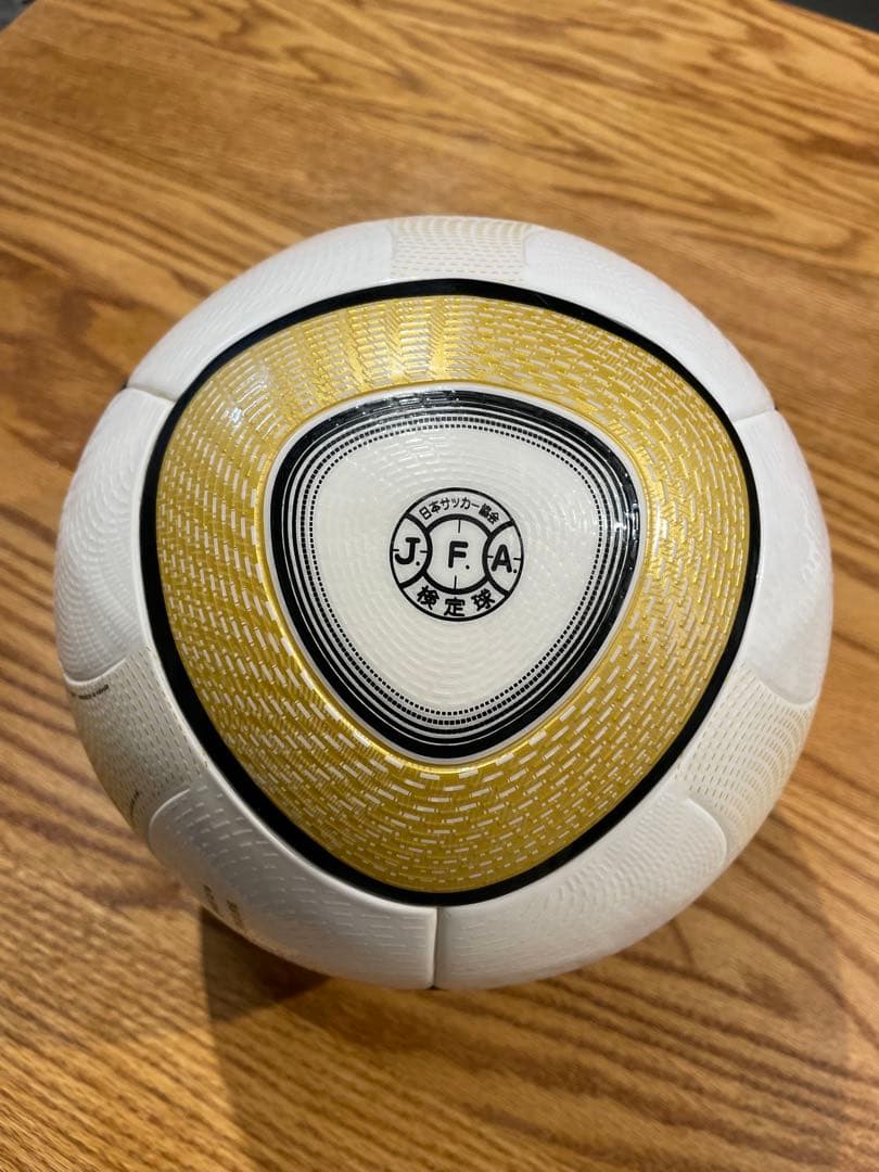 【最終値下げ】adidas Jabulani サッカーボール サイズ5