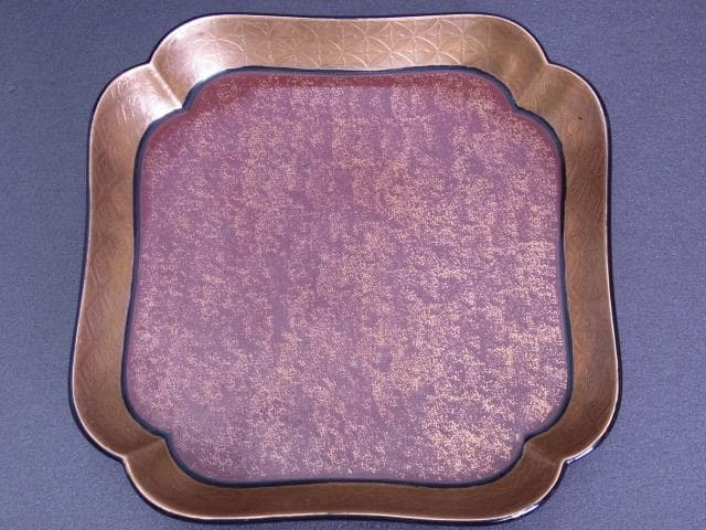 金彩黒地エナメル　角皿　装飾大皿　菓子鉢　エッチング　手書き　アンティーク　骨董