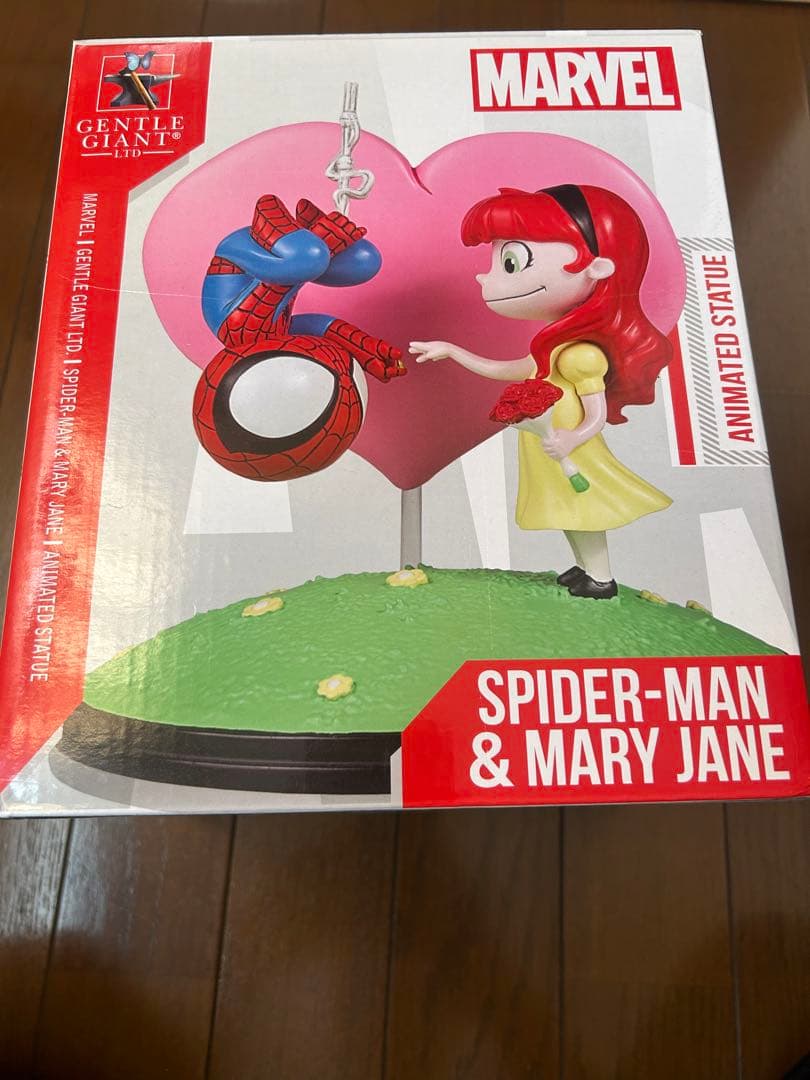 スパイダーマン&メリージェーン　スコッティヤング　ミニスタチュー