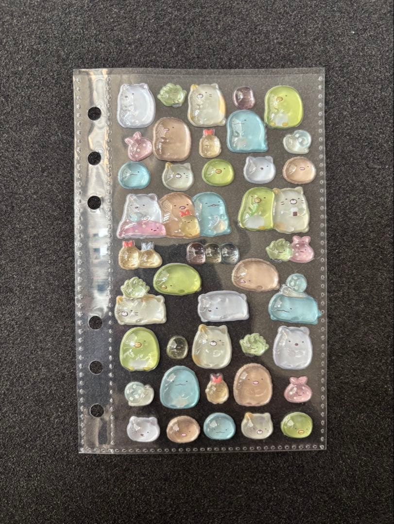 ボンボンドロップシール　シール帳　完成品　サンリオ　ディズニー　すみっこぐらし