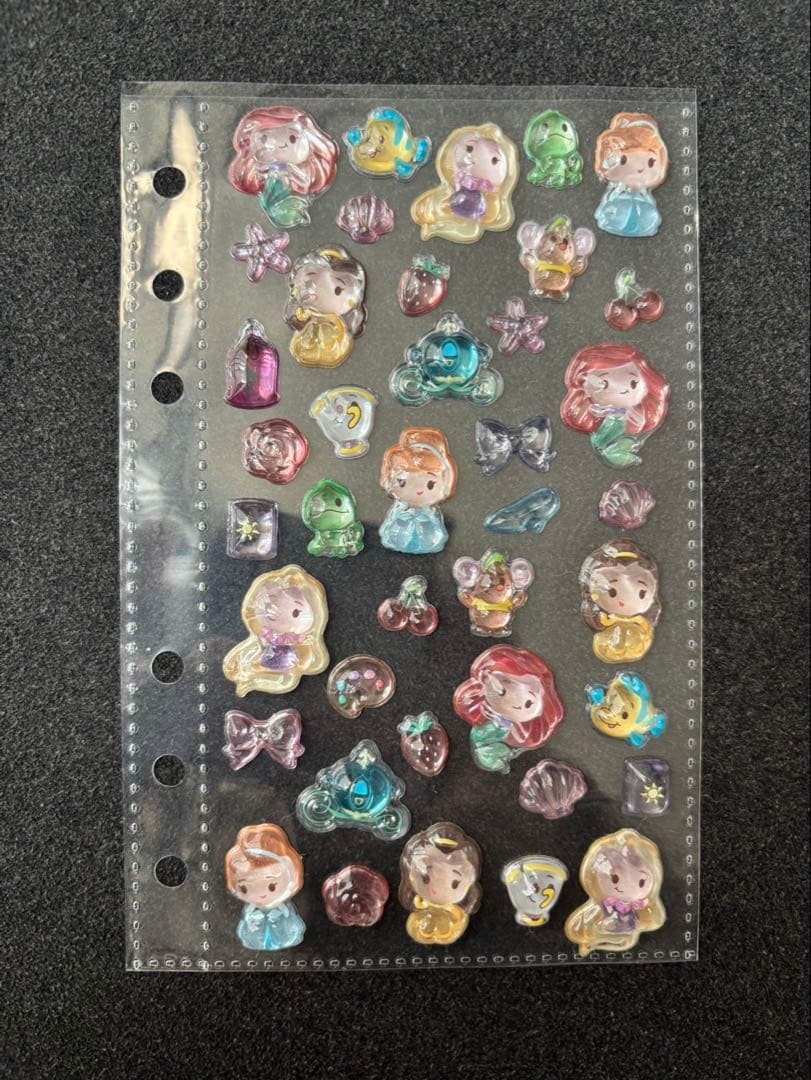 ボンボンドロップシール　シール帳　完成品　サンリオ　ディズニー　すみっこぐらし