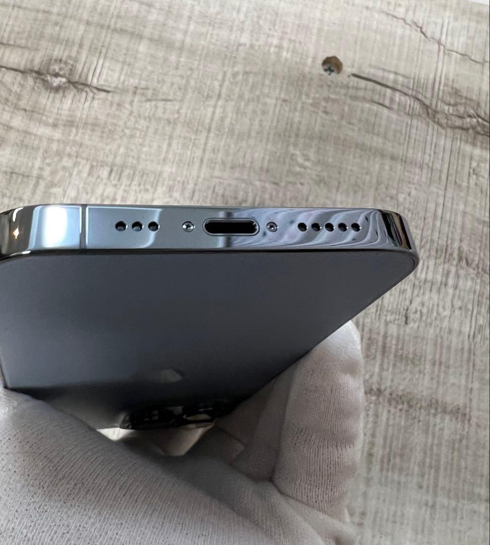 iPhone 13 Pro 256GB 極美品　バッテリー100%