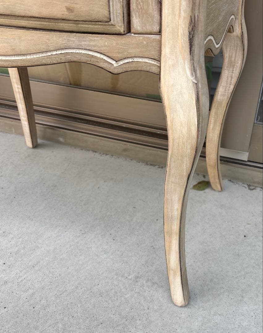 シャビーシック　サイドテーブル