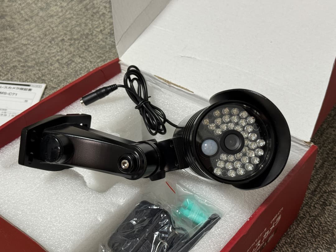 新品　未使用品　ELPA 増設用ワイヤレスカメラ CMS-C71