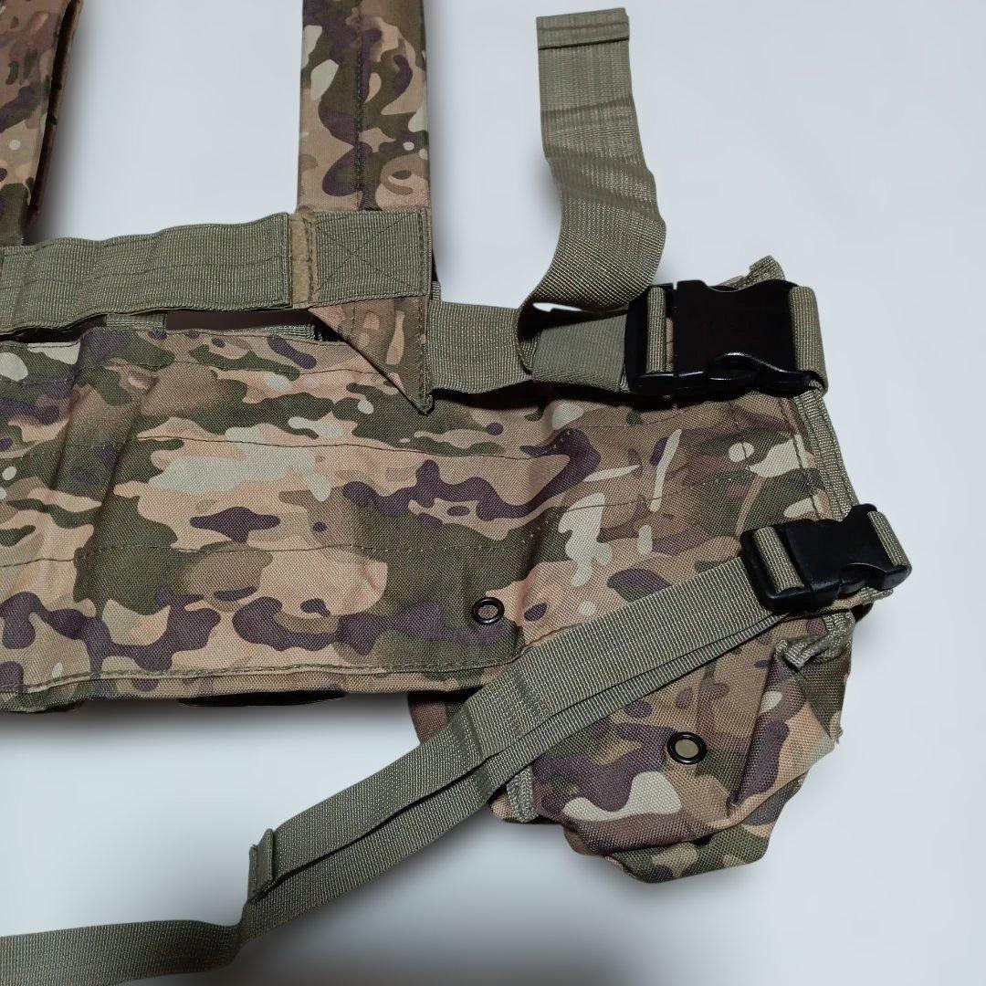 マルチカム タクティカルベスト（チェストリグ）ミリタリー　個人武装　装備