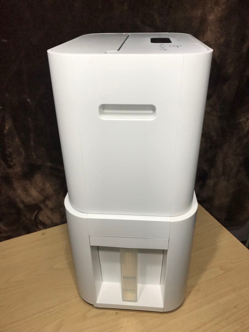 美品 アイリスオーヤマ 衣類乾燥除湿機 2021年製 PD-A140