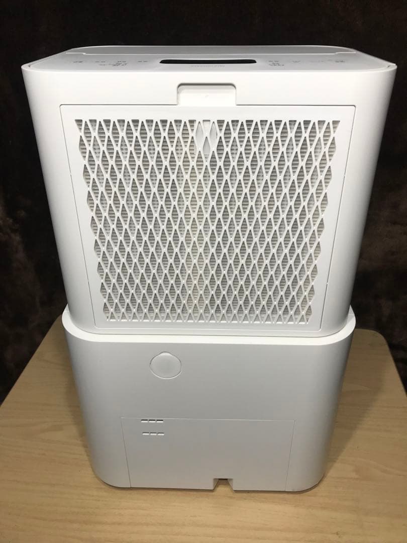 美品 アイリスオーヤマ 衣類乾燥除湿機 2021年製 PD-A140