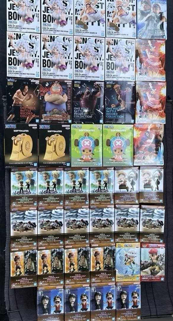 プライズフィギュアまとめ売り 18種類42体ワンピース