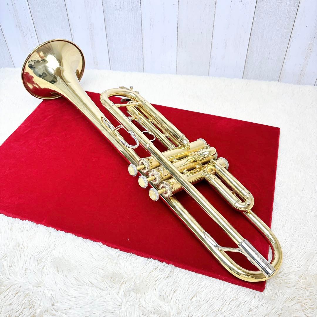 Bach バック TR-300 トランペット B♭ マウスピース付き